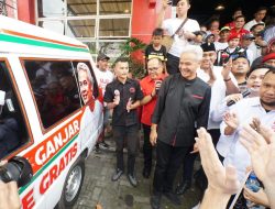 Ganjar Bangga, Gen Z di Medan Bikin Posko Relawan Dilengkapi Kantin Kejujuran dan Ambulans Gratis